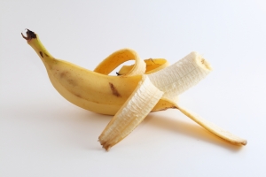 Jogar uma casca de banana